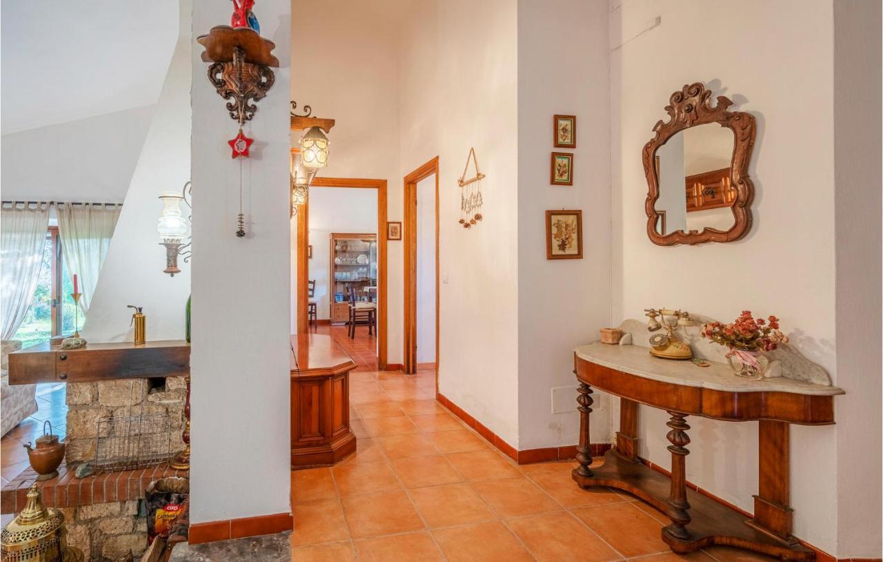 Amazing Home In Saturnia With Wifi Eksteriør billede
