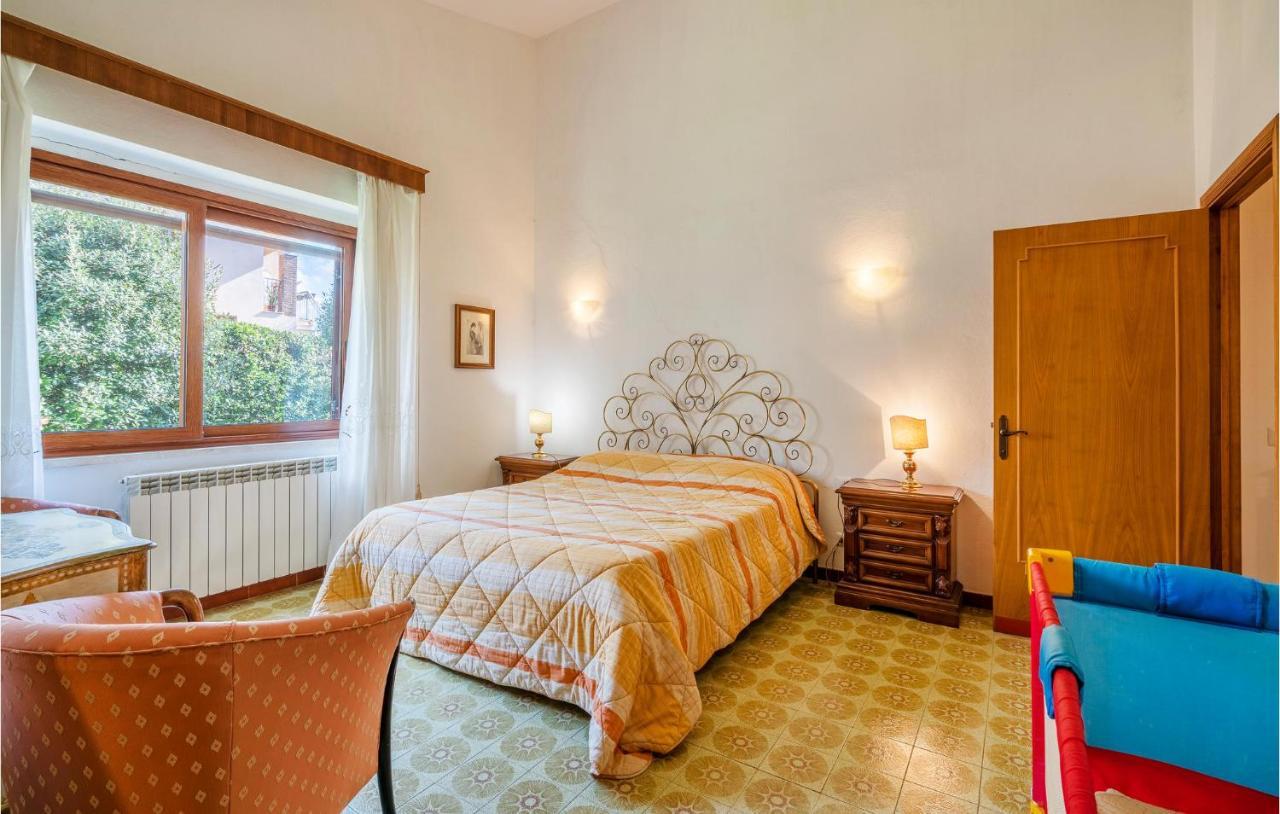 Amazing Home In Saturnia With Wifi Eksteriør billede